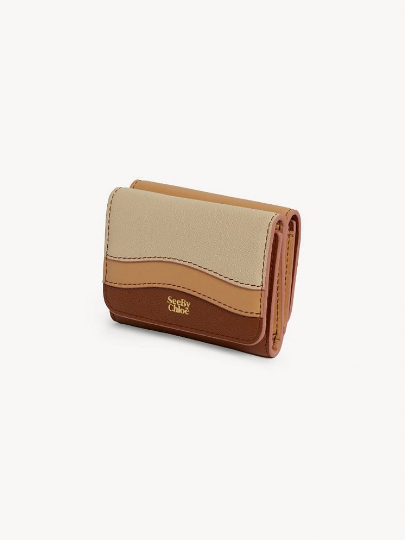 Chloe Layers Medium Tri-fold Kleine Geldbörse Braun | CHE-SR14896